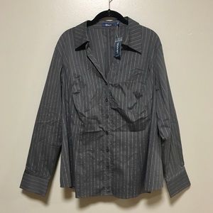 NWT Eloquii Gray w/ Silver Button Down Shirt